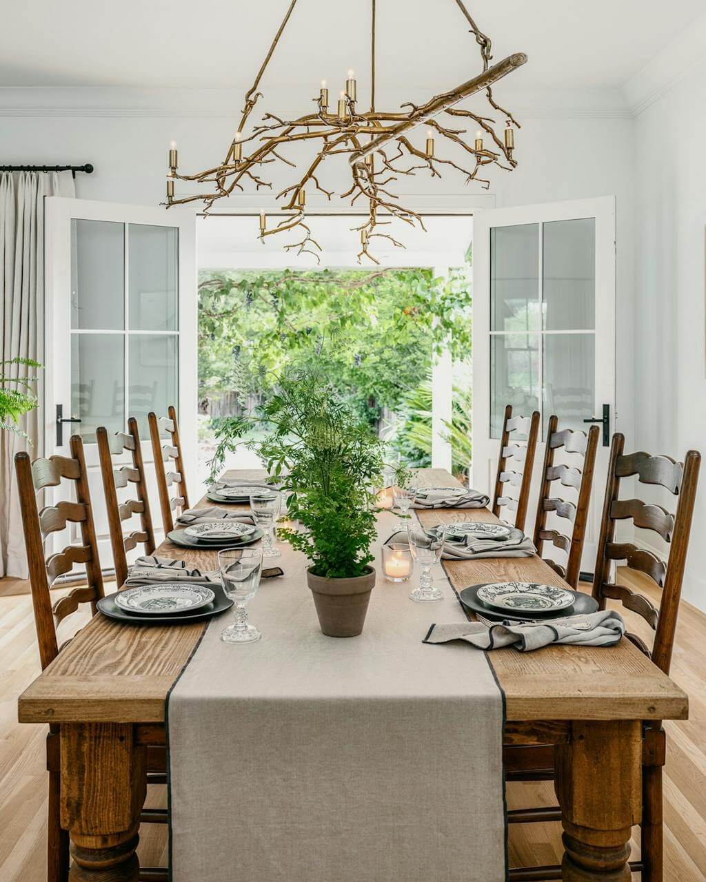 Deniece-Duscheone-Healdsburg-Farmhouse-Dining