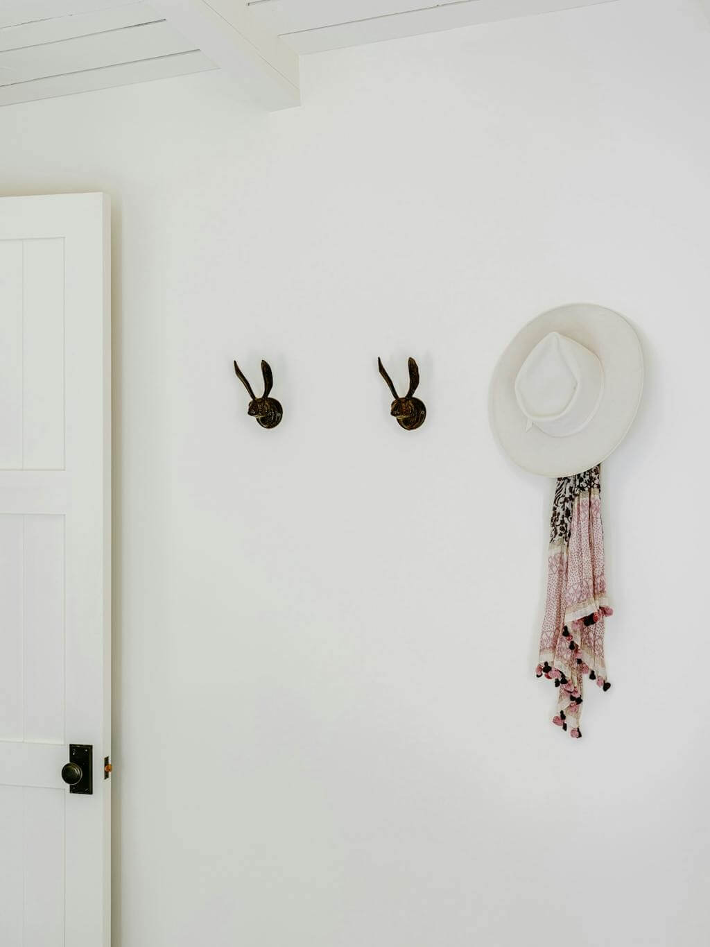 Deniece-Duscheone-Sonoma-Guest-House-Hook-Detail